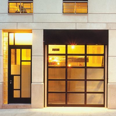 s.tページ 317-west-13-street-vanguard-